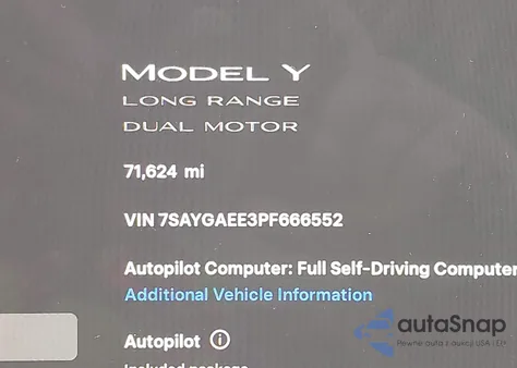 2023 Tesla Model Y Awd/Long Range Dual Motor All-Wheel Drive z USA, uszkodzony, nr VIN 7SAYGAEE3PF666552